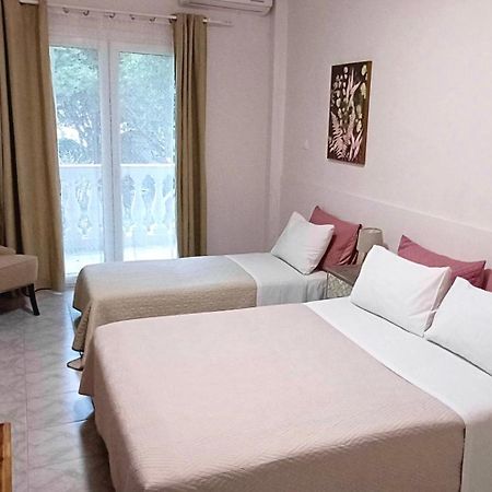 Terranova Beach Apartment -Rose Ipsos Bagian luar foto